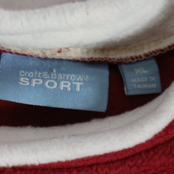 CROFT & BARROW Red Christmas Fleece Pullover Size Meduim - Picture 6 of 9